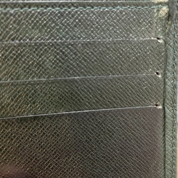 Louis Vuitton Wallet - Picture 14 of 15